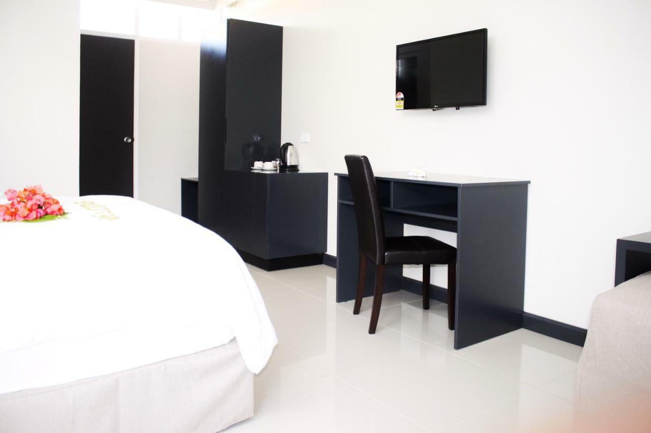 Hotel Oasis Nadi Extérieur photo