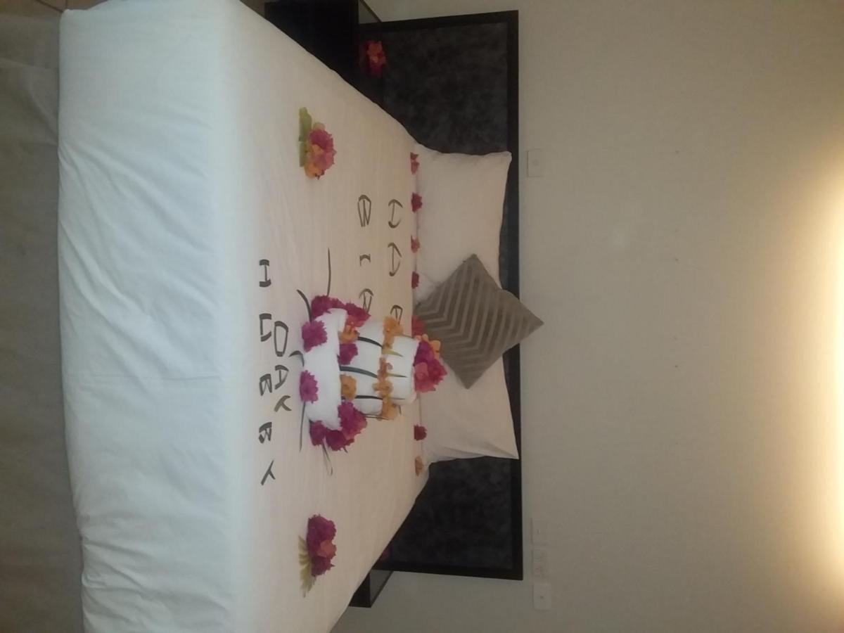 Hotel Oasis Nadi Extérieur photo